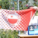 VIDEO: Pořadatelé nohejbalu v Drhovli si umí vybrat počasí
