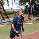 VIDEO: Pořadatelé nohejbalu v Drhovli si umí vybrat počasí