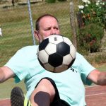 VIDEO: Pořadatelé nohejbalu v Drhovli si umí vybrat počasí