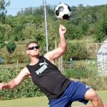 VIDEO: Pořadatelé nohejbalu v Drhovli si umí vybrat počasí