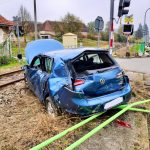 AKTUALIZOVÁNO: Na železničním přejezdu na Strakonicku se střetlo auto s vlakem