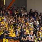 Ve středu Sršni před televizními kamerami