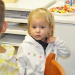 Děti malovaly obrázky na podporu milevského útulku pro kočky