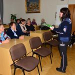 Senioři v Blatné se dozvěděli od policistů, jak nenaletět podvodníkům