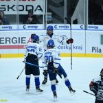 VIDEO: Extraligoví kohouti porazili lídra soutěže! Rozhodující gól vstřelil Vítkovicím z přesilovky Slívko
