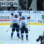 VIDEO: Extraligoví kohouti porazili lídra soutěže! Rozhodující gól vstřelil Vítkovicím z přesilovky Slívko