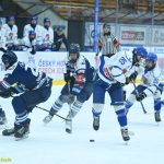 VIDEO: Extraligoví kohouti porazili lídra soutěže! Rozhodující gól vstřelil Vítkovicím z přesilovky Slívko
