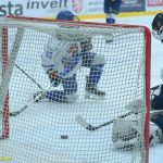VIDEO: Extraligoví kohouti porazili lídra soutěže! Rozhodující gól vstřelil Vítkovicím z přesilovky Slívko