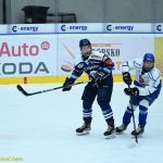 VIDEO: Extraligoví kohouti porazili lídra soutěže! Rozhodující gól vstřelil Vítkovicím z přesilovky Slívko