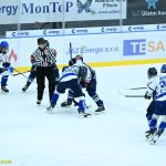 VIDEO: Extraligoví kohouti porazili lídra soutěže! Rozhodující gól vstřelil Vítkovicím z přesilovky Slívko
