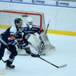 VIDEO: Extraligoví kohouti porazili lídra soutěže! Rozhodující gól vstřelil Vítkovicím z přesilovky Slívko