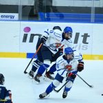 VIDEO: Extraligoví kohouti porazili lídra soutěže! Rozhodující gól vstřelil Vítkovicím z přesilovky Slívko