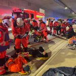 Hasiči, záchranáři a policisté cvičili zásah v tunelu Pohůrka