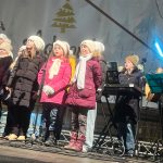 Vánoční jarmark Základní školy T.G. Masaryka v Písku se vydařil. Výrobky šly na dračku