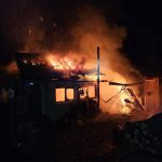 Při požáru v Týně nad Vltavou lehla kůlna popelem