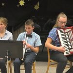 Pod hvězdným nebem v milevské zušce zněly pohádkové melodie i koledy
