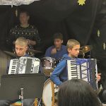 Pod hvězdným nebem v milevské zušce zněly pohádkové melodie i koledy