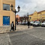 Policejní manévry na Alšově náměstí v Písku. Anonym nahlásil bombu v České spořitelně