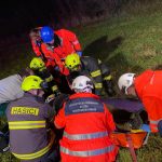 AKTUALIZOVÁNO: Vážná nehoda uzavřela silnici u Sepekova. Řidiče transportoval do nemocnice vrtulník