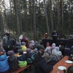 Symbolem setkání sousedů z Cehnic a Dunovic se stal dub na rozcestí