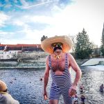 Otava u pivovaru zamrzla, otužilci tak museli pod jez