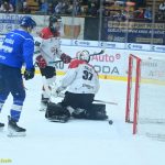 VIDEO: Hokejisté Tábora naložili Znojmu osmičku. Na jih Moravy pojedou s vedením v sérii 2:0