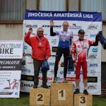 Choustník Race: Cyklisté zdolali vrchovinu, respekt patřil i handicapovaným