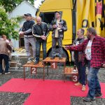 VIDEO: Veterány dorazily do Petrovic ve velkém počtu. Diváci také
