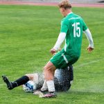 Fotbal: Půltucet v brance kaplického béčka. Souboj rezerv opanoval Krumlov i s červenou kartou