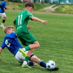 Rozhodčí tasil devětkrát. Utkání mezi Krumlovem a Čtyřmi Dvory rozhodly až penalty