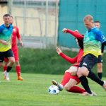 Fotbal: V Kamenném Újezdu se na gól čekalo hodinu. Pak třikrát udeřila Zlatá Koruna