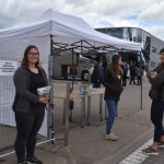 Do areálu táborské dopravní společnosti Comett Plus proudí od rána davy. K vidění je současnost i historie