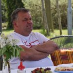 Slávisté potěšili seniory – darovali jim dva velké párty stany