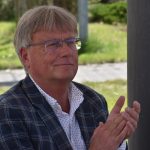 Slávisté potěšili seniory – darovali jim dva velké párty stany