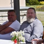 Slávisté potěšili seniory – darovali jim dva velké párty stany