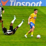 Fotbalisté Dynama se doma s první ligou rozloučili s ostudou