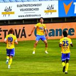 Fotbalisté Dynama se doma s první ligou rozloučili s ostudou