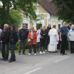 V Líšnici odhalili pomník kardinála Miloslava Vlka