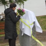 V Líšnici odhalili pomník kardinála Miloslava Vlka