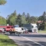 Vážná nehoda v Milevsku. Na místě zasahují hasiči, policisté i záchranáři