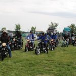 Veteráni se sjeli do Moravče, déšť je neodradil. Zaznělo i vyznání Trabantům