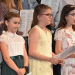 V Milevsku koncertovaly dětské pěvecké sbory, aneb Že lidovky nejsou cool může tvrdit jenom vůl…