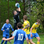 Drama v I. B třídě! Lídr jen remizoval, Čížová dýchá na záda