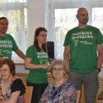 Chlebování i husaři na koních. Folklorní festival v Kovářově začíná
