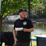 Mezi jezy potřetí. Závod v Sezimově Ústí přilákal vysoký počet paddleboardistů