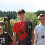 Mezi jezy potřetí. Závod v Sezimově Ústí přilákal vysoký počet paddleboardistů