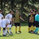 Ve fotbalové III. třídě na obou pólech tabulky řádně přituhuje