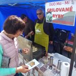Pištín byl v soutěží jedlíků sekané v housce bez konkurence. V paštice vyrovnala skóre Zliv