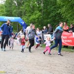 VIDEO: SeziRun přilákal závodníky od nejmenších dětí až po odvážné půlmaratonce. Na tratě vyrazili i domácí běžci Spartaku Sezimovo Ústí