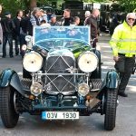 Nejstarší motorka na Křivonosce měla 1,5 koně a brzdí se i nohama. Primátorka dorazila v hasičské uniformě